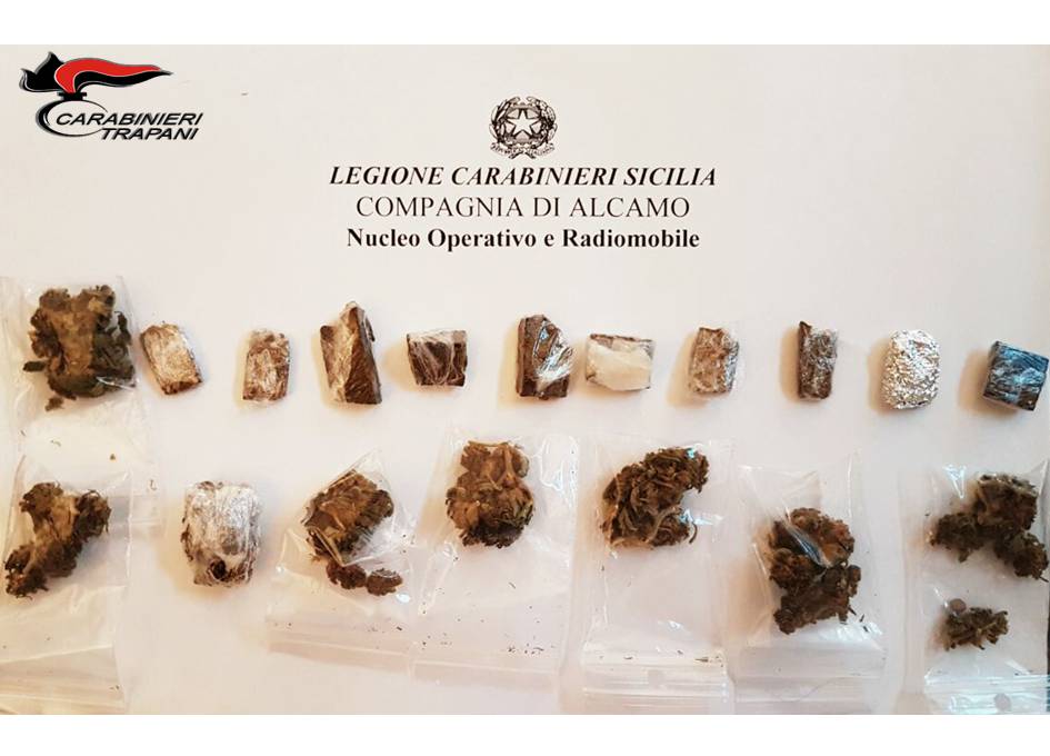 Alcamo-droga-appartamento-via-Ruggero-una-denuncia