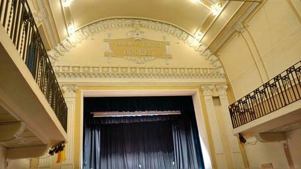 Castellammare, riapre il Teatro Apollo: sipario di nuovo su dopo sette anni di attesa (Interviste)