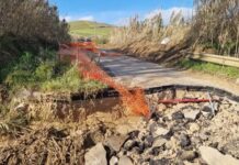 Frana sulla provinciale 30 di Grisì: strada chiusa e disagi per collegamenti con Partinico